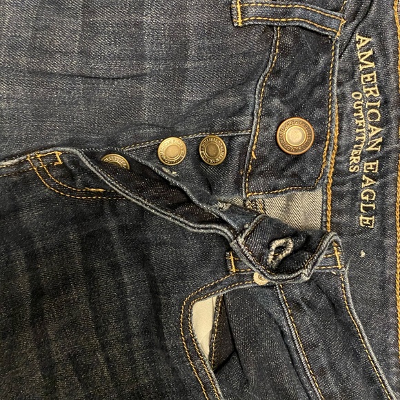 Woman’s Jeans - Picture 4 of 6